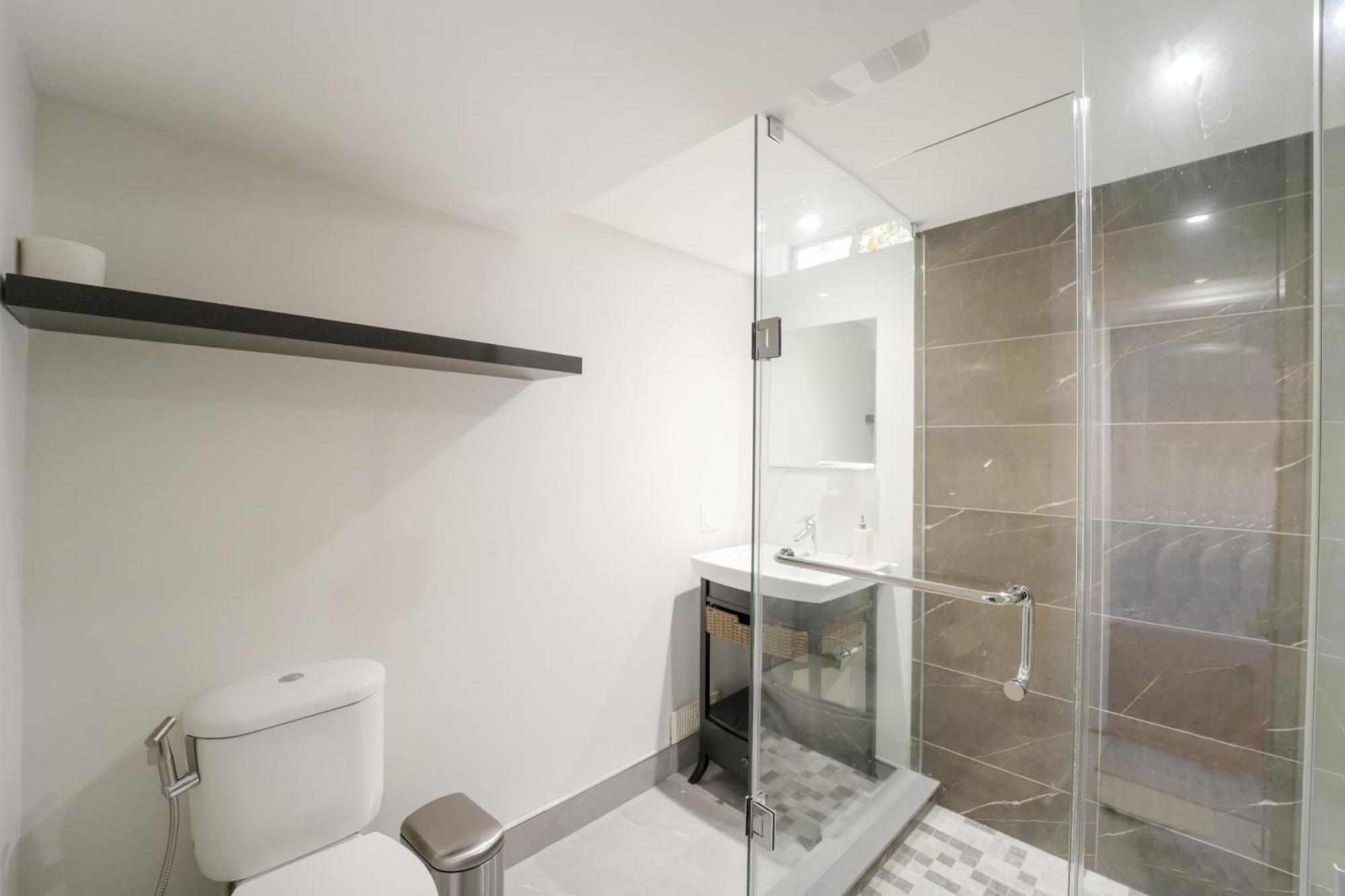 Cozy Lovely Ravine Facing Suite. Mississauga Buitenkant foto