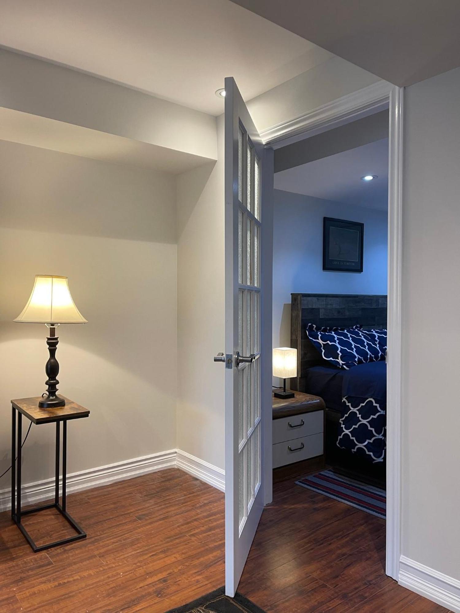 Cozy Lovely Ravine Facing Suite. Mississauga Buitenkant foto