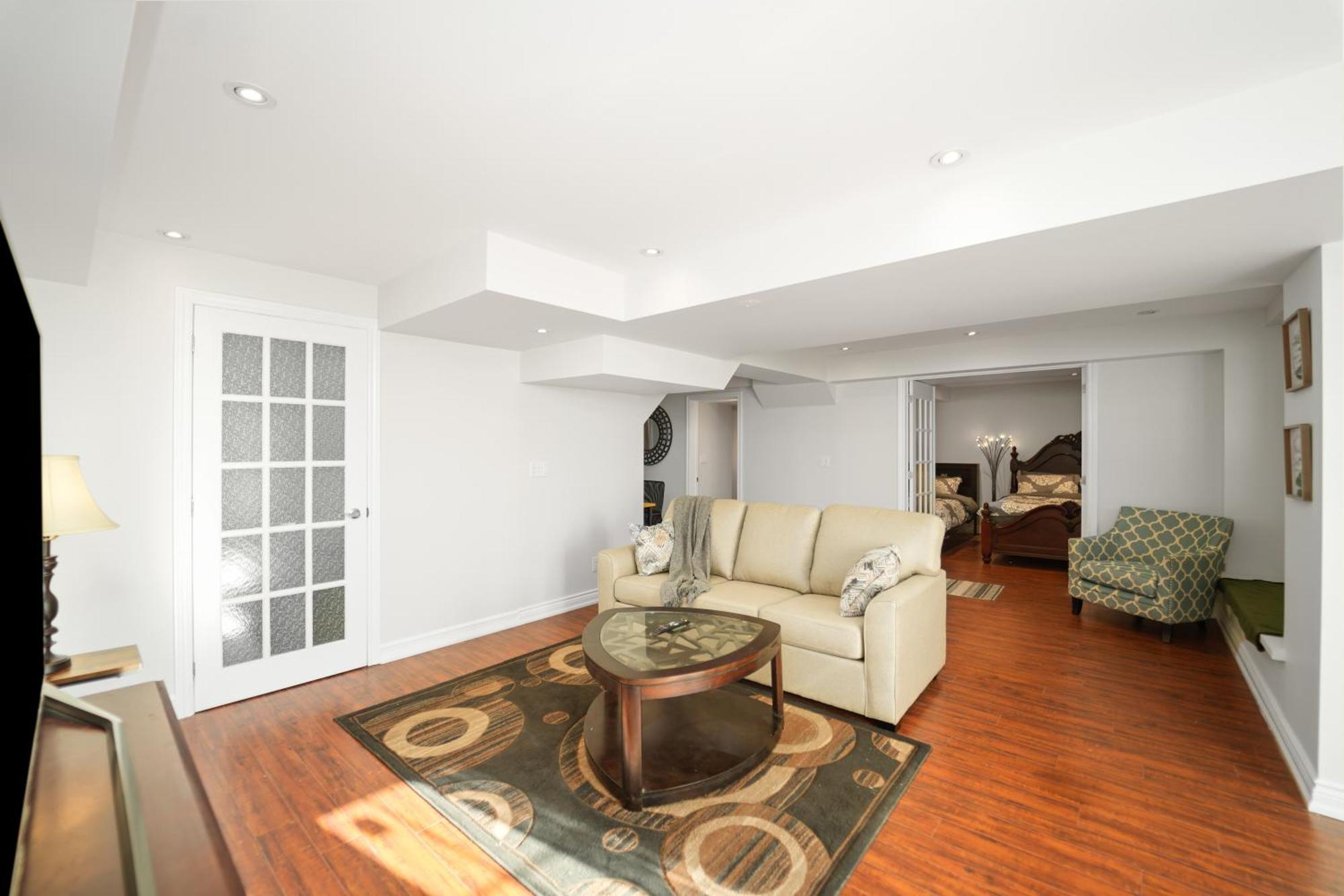Cozy Lovely Ravine Facing Suite. Mississauga Buitenkant foto