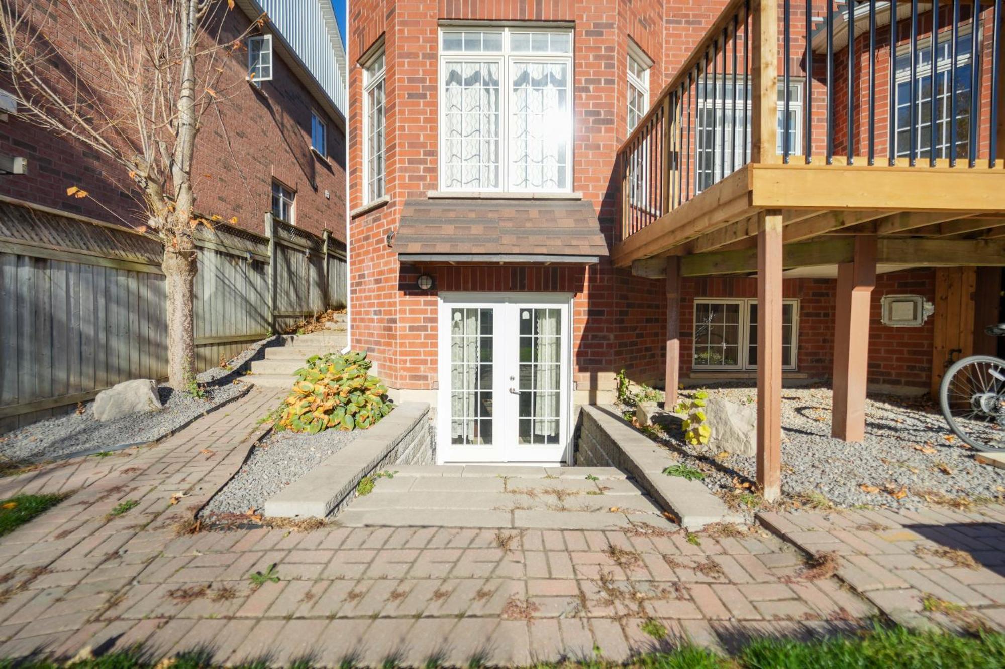 Cozy Lovely Ravine Facing Suite. Mississauga Buitenkant foto