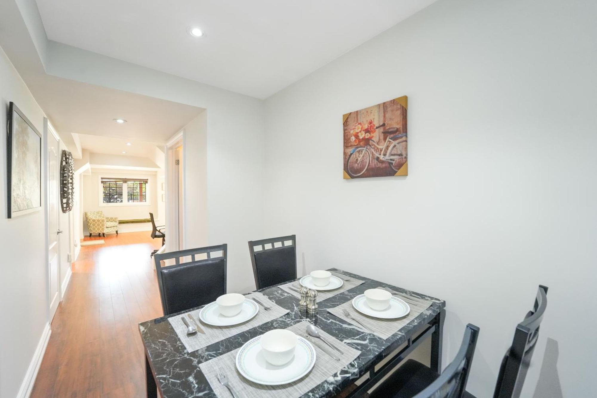 Cozy Lovely Ravine Facing Suite. Mississauga Buitenkant foto